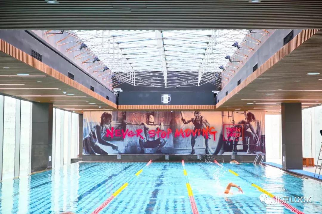 央视大楼对面网红餐厅,央视大楼隔壁酒店