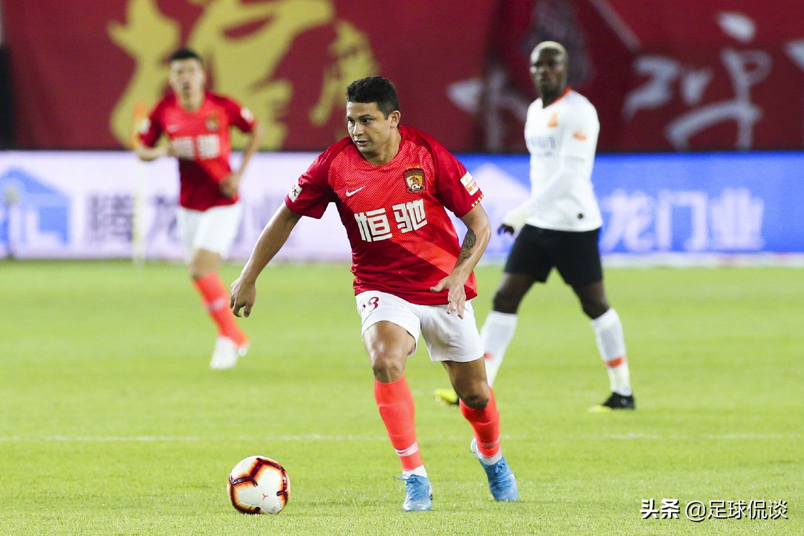 中超最新积分榜国安对权健,中超国安恒大比分是多少