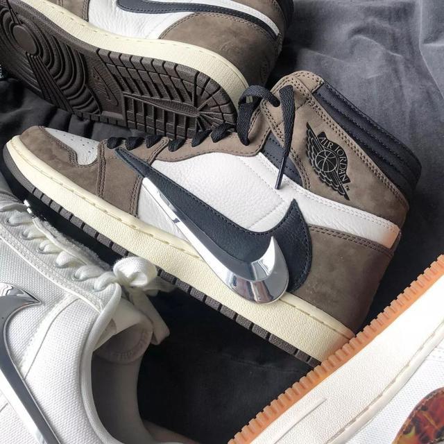 aj1倒钩为什么是鞋王,区分aj1倒钩低帮真假最简单的