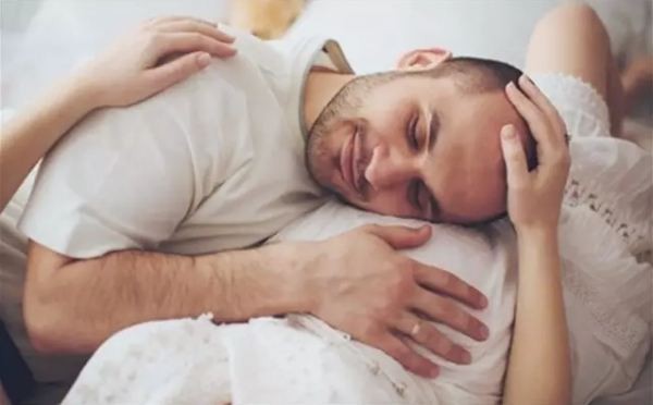 怀孕后如何计数胎动，准妈妈们都来学学，这三点注意要牢记