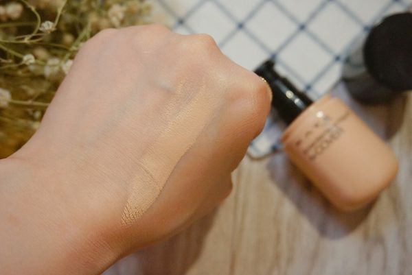200元以下不暗沉的好用的粉底,超级便宜但好用的粉底液