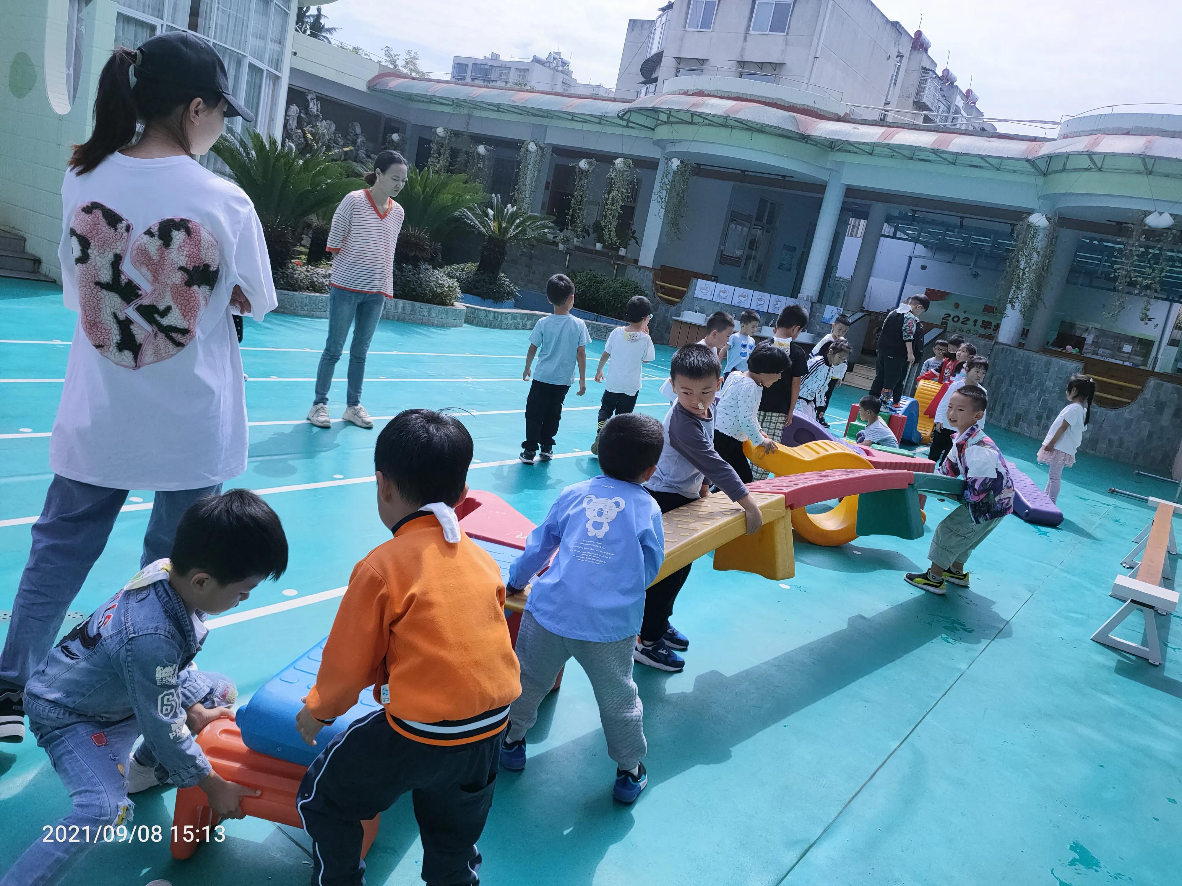 户外集体游戏活动方案幼儿园大班,幼儿园户外游戏组织与实施策略