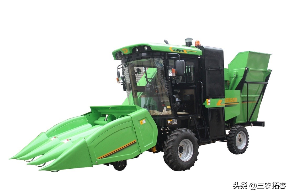 哪款履带玉米收割机收割效果最好,道依茨法尔玉米收割机