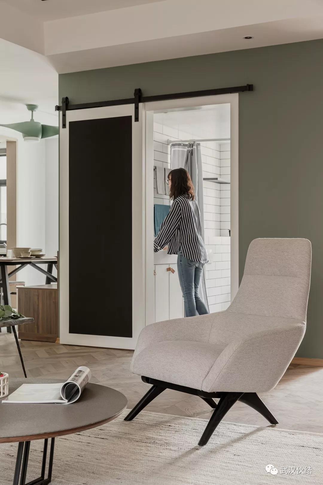 多功能房间隐形床,多功能双层床秘密小空间