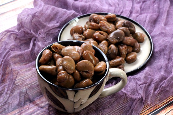 孔乙己吃茴香豆的意义,孔乙己吃的茴香豆是什么豆