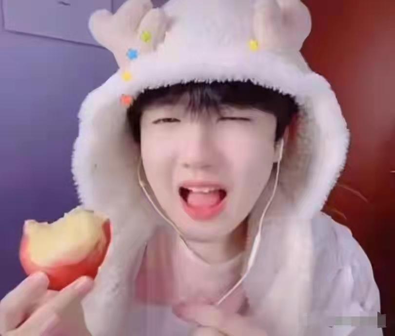 家长要注意哪些男孩子的雷区,家长担心男孩偏向女性化