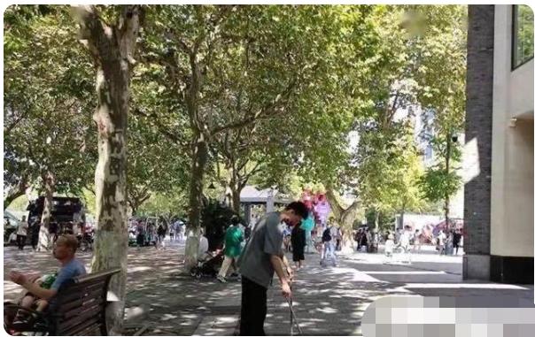 高中生兼职什么好处与坏处,高中生寒暑假可以做什么兼职