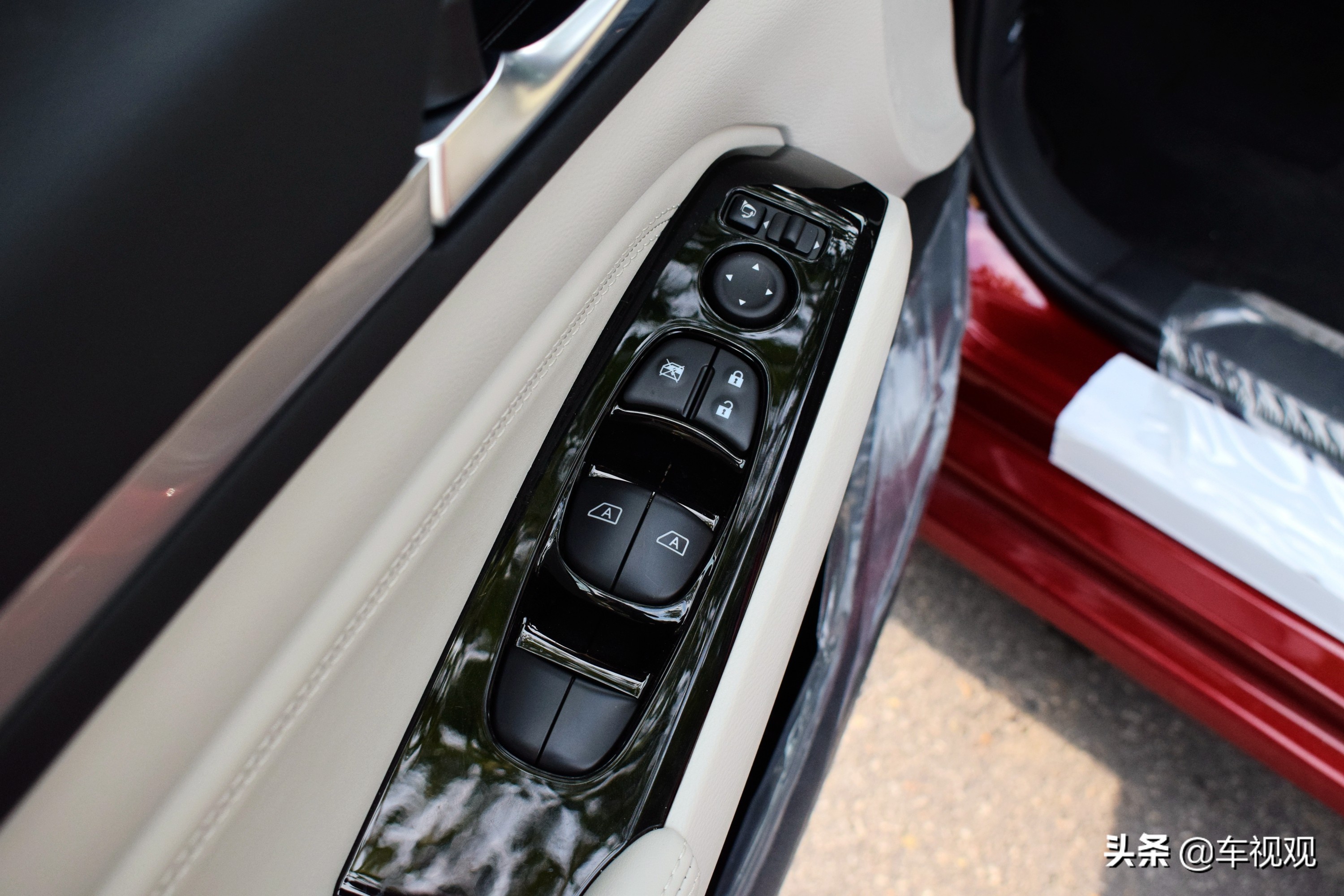 2021款天籁中保研碰撞测试,天籁碰撞测试中保研第一名