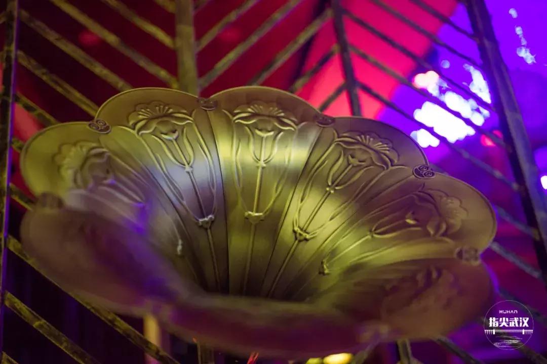 冬天不喝酒就像青春喂了狗，武汉冬日酒吧指南是时候安排了