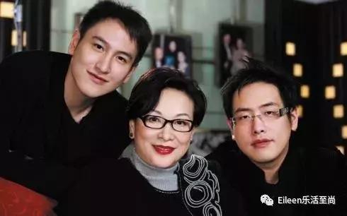 一夜筹2千万救夫，怼名导换大咖，豪侠阔太徐枫光耀影坛再战商场