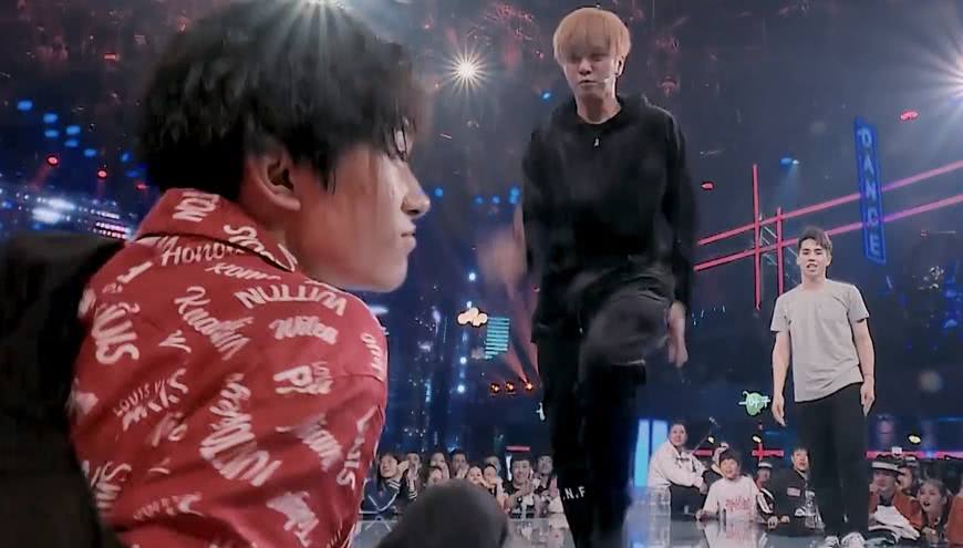 罗志祥易烊千玺巅峰对决,易烊千玺罗志祥现状