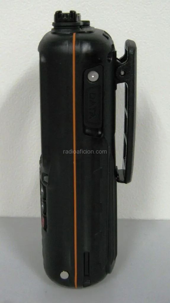 可漂浮海面6W*用军**级数字VHF/GPS对讲机​新品HX890