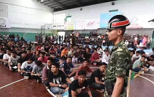 泰国服兵役抽签一生一次还是多次,泰国每个人都要服兵役吗