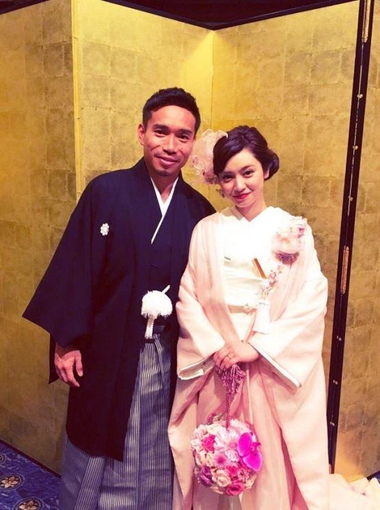 国际米兰32岁主力后卫，迎娶岛国女星后迎来第二春