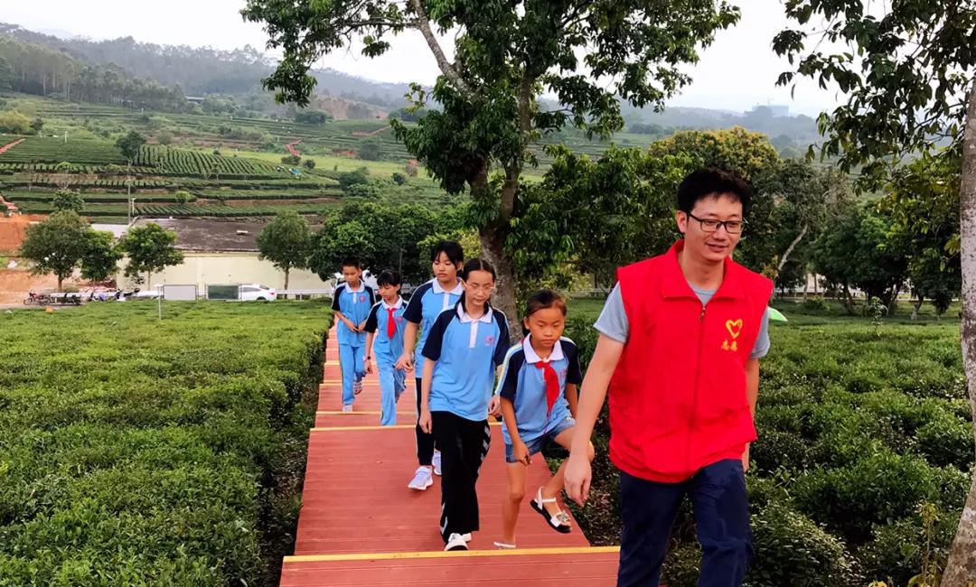 复兴少年宫放飞少年梦,乡村复兴少年宫挂牌