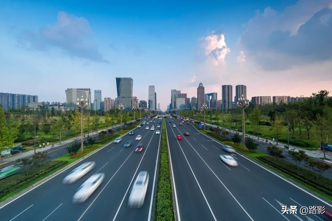 花重锦官城,花重锦官城长安