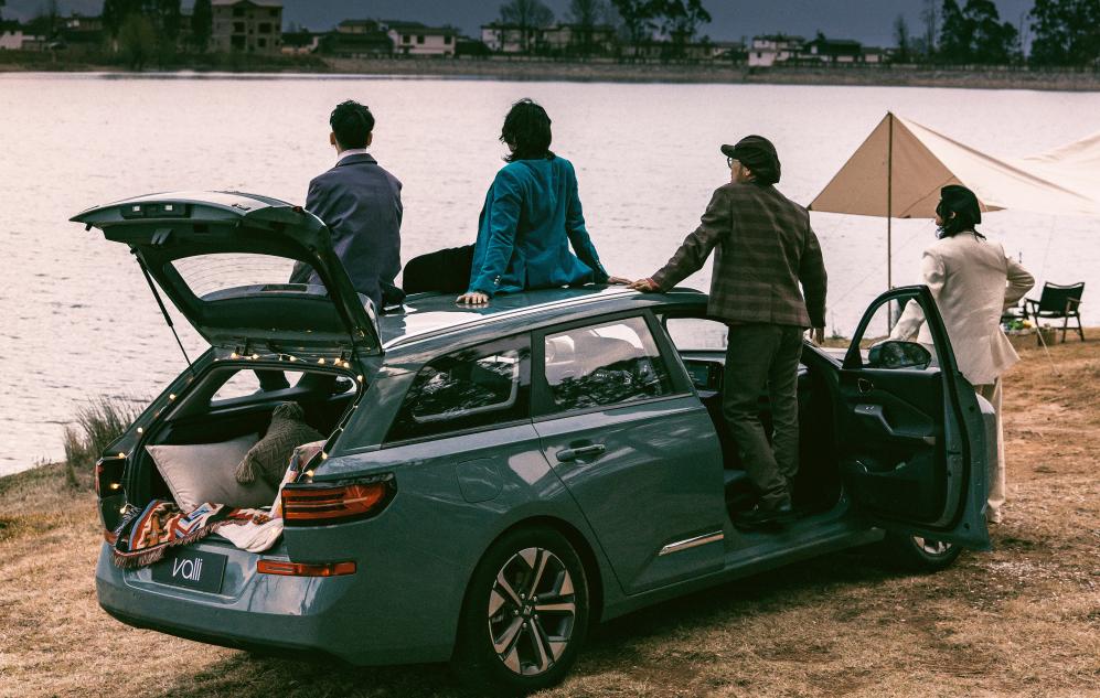 新宝骏valli沉浸式体验,新宝骏向往valli首款潮改休旅车