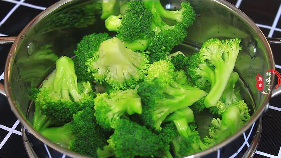 保护视力含叶黄素的食物做法,吃什么明目护眼什么食物含叶黄素