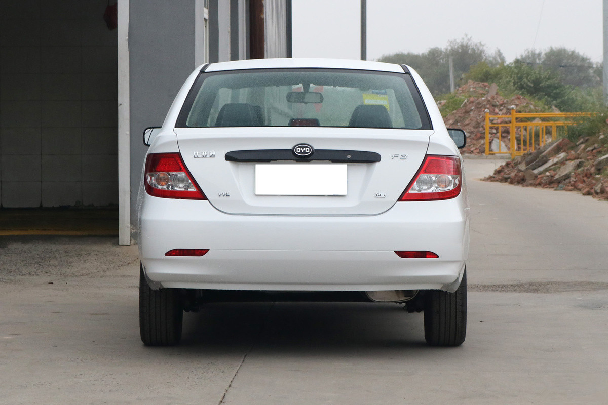 4万多元比亚迪F3手动经典版,4万元的比亚迪f3