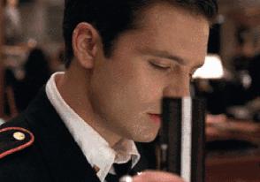 银行卡定期密码输入错误怎么办,银行卡密码不是本人能改吗