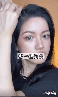 适合披头发显脸小的发型,2019流行这4款发型也太显脸小了