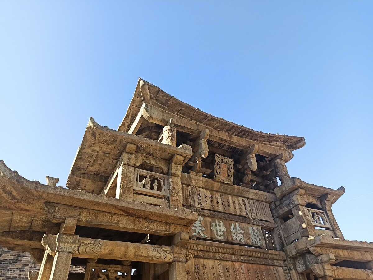 15年从底层草根公务员到厅局级领导,当年明月的火箭逆袭之路