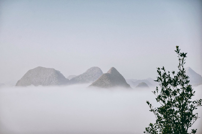观天坑，游溶洞，桂西北最名不见经传的冷门旅行目的地——乐业