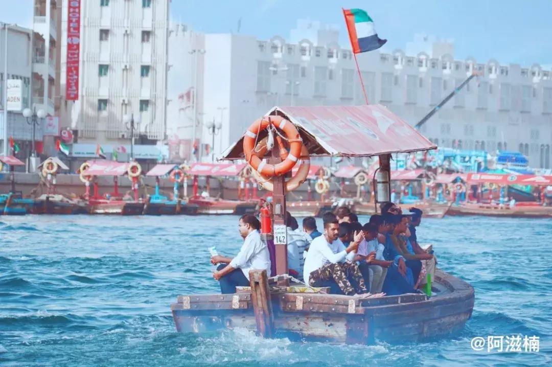 迪拜跳伞攻略图,迪拜高空跳伞攻略