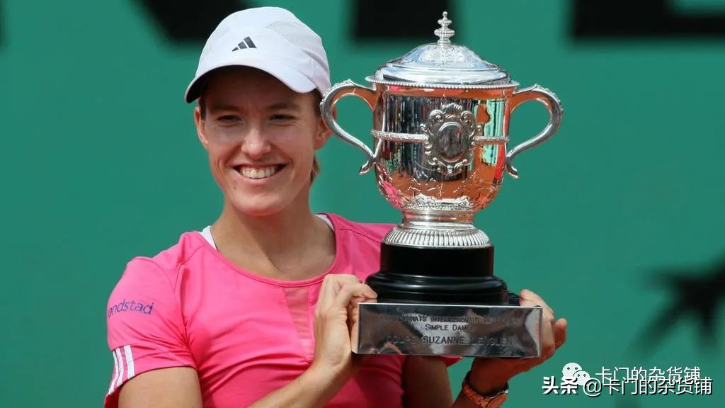 在卢浮宫旁边过生日,在巴黎过生日