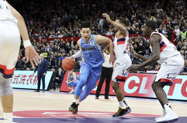 佛山迎新赛季CBA首场联赛!林书豪引球迷关注