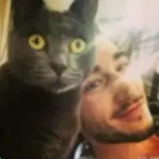 男朋友想看你的手机怎么处理,男朋友想看自己的照片怎么办