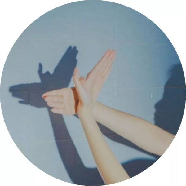 完了，我中了GR蓝的毒！