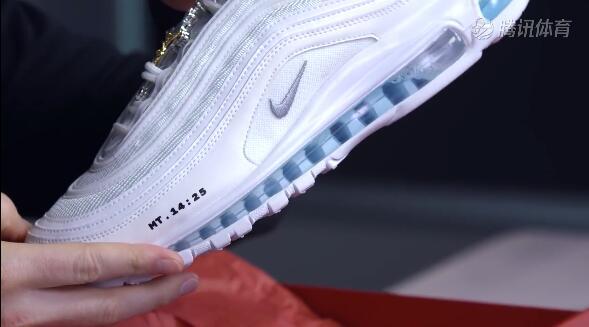 nike新鞋仅女鞋抢购人数已达34万,nike新鞋抢到的概率大吗