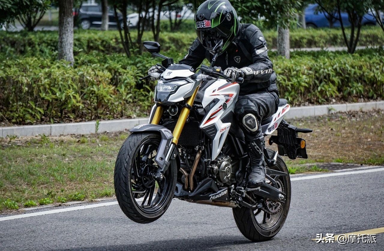 到手价三万左右的摩托车,豪爵dr300最新评测