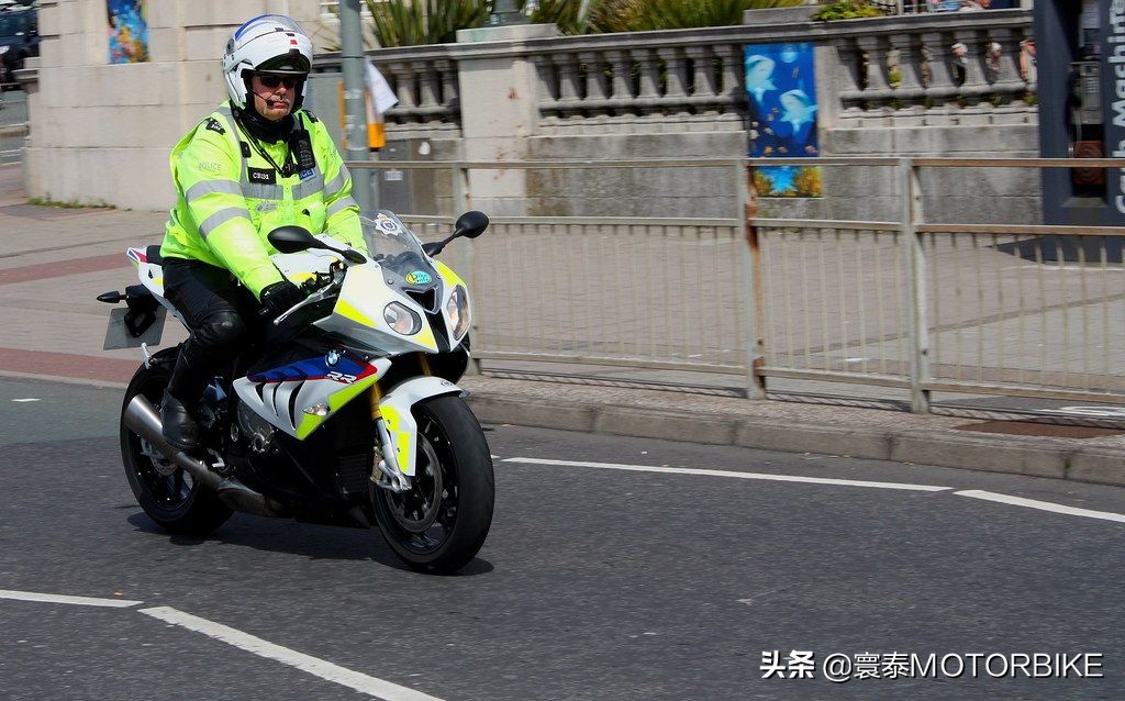 世界上最酷的巡航摩托车,史上最威猛的摩托车