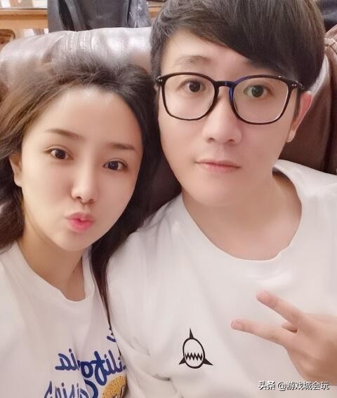 cf白鲨斗鱼收入几亿,斗鱼白鲨s14