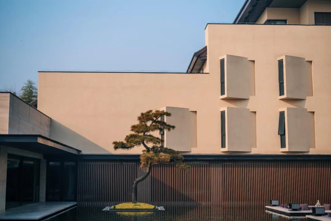 这家国宾馆，简直就好看的不像是国宾馆