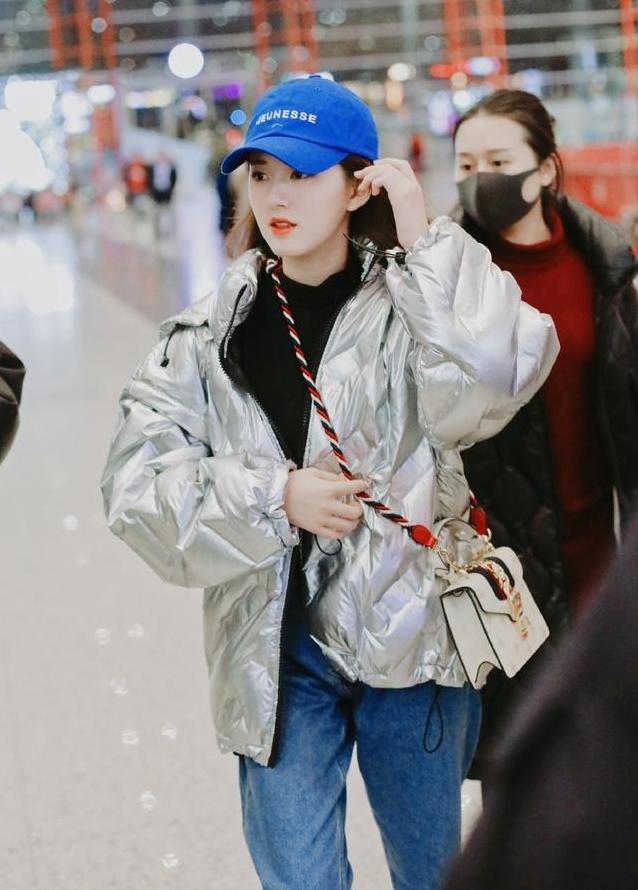 适合圆脸小个子戴的帽子测评,怎么选择适合圆脸短小的帽子