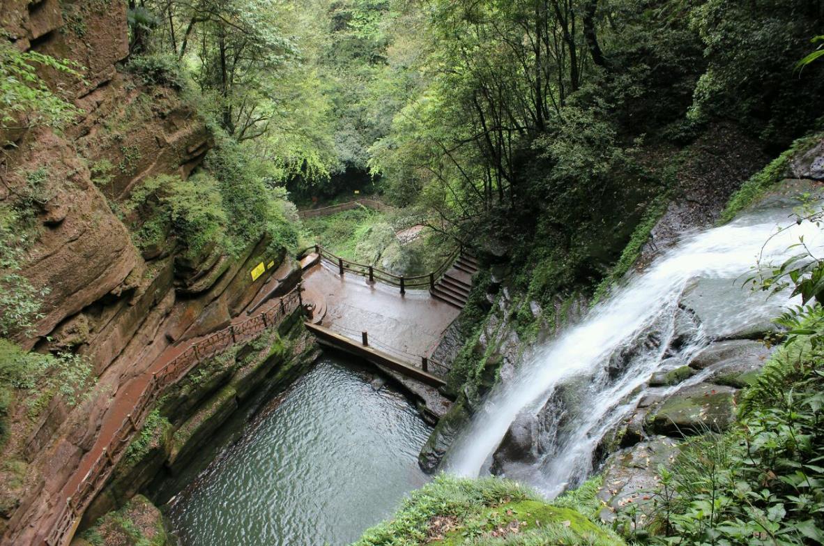 四川眉山是一个怎样的城市,四川第三极的城市
