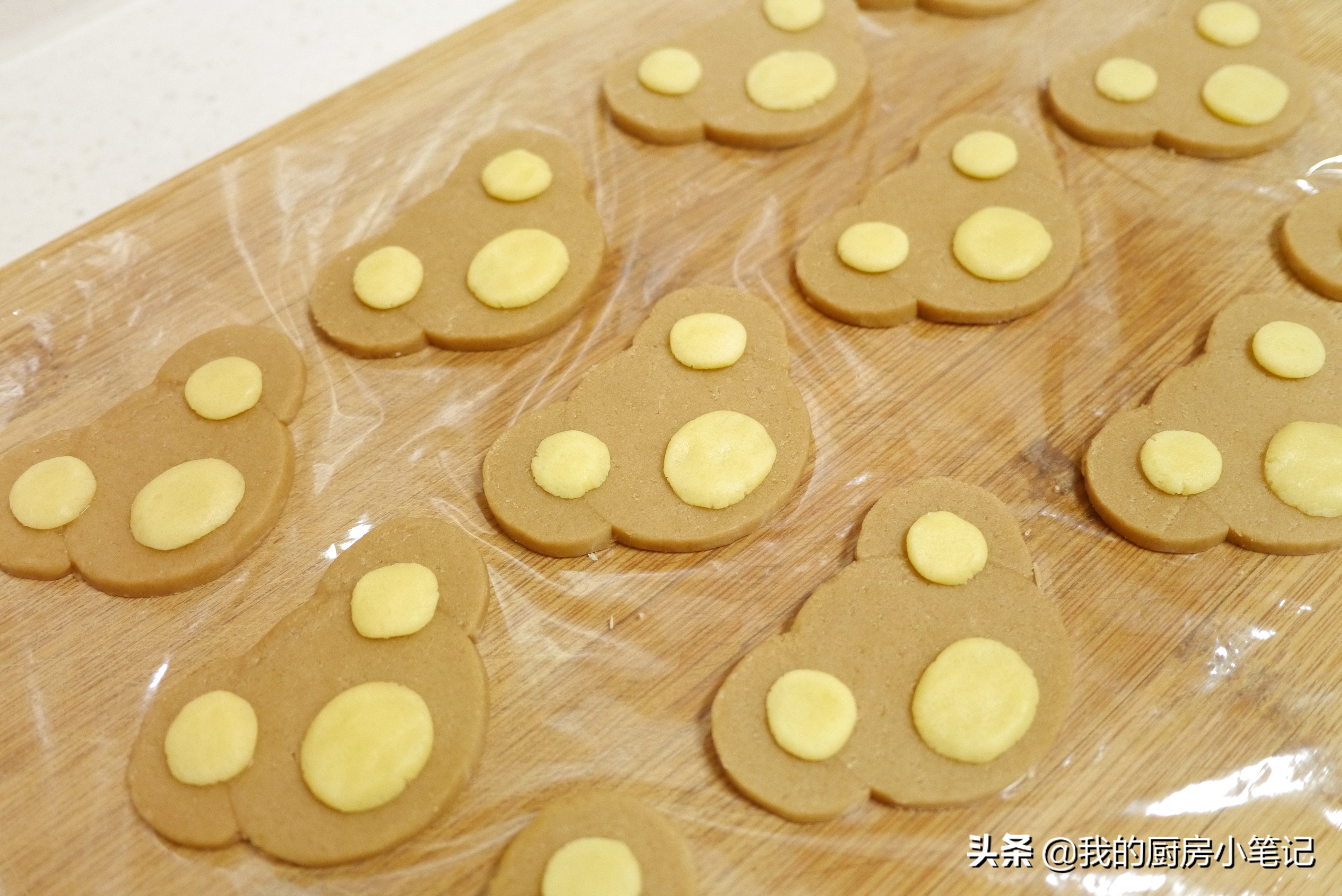 自制超萌卡通饼干，充满童趣的手工小熊饼干，小朋友见了爱不释手