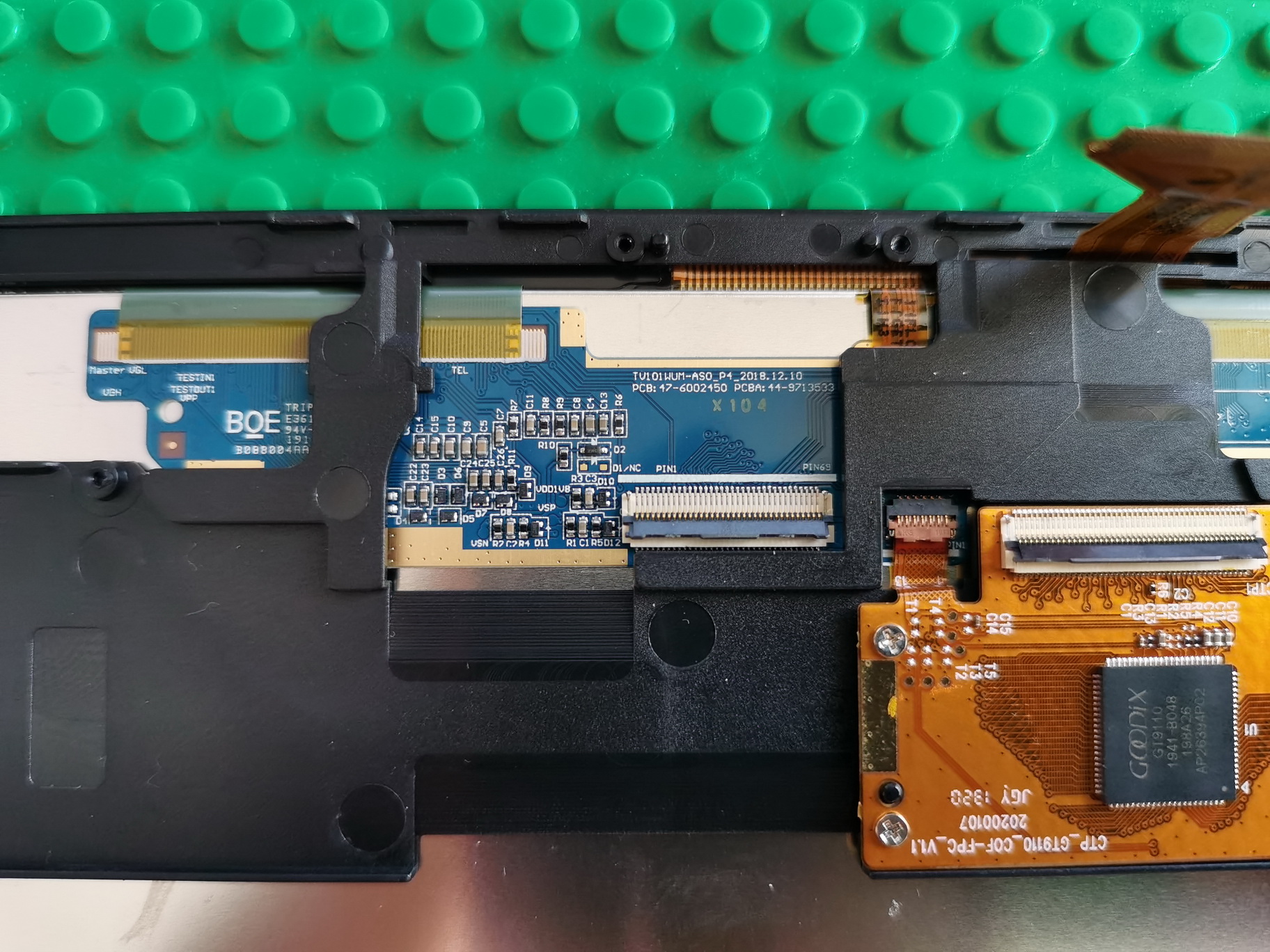 酷比魔方iplay20和小米平板4,699元至799元大屏手机