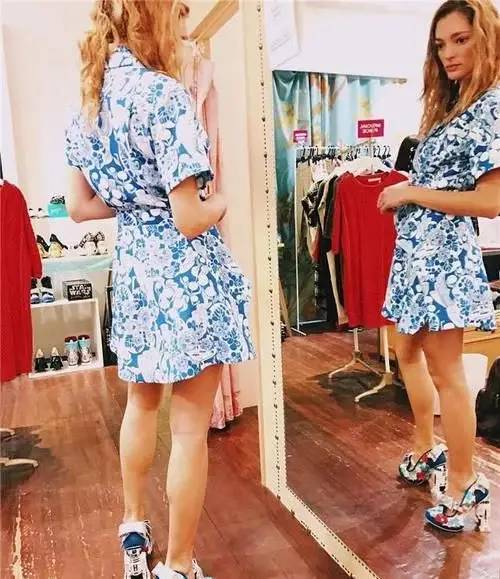 半身法式碎花裙怎么搭配好看,法式碎花裙搭配图片大全