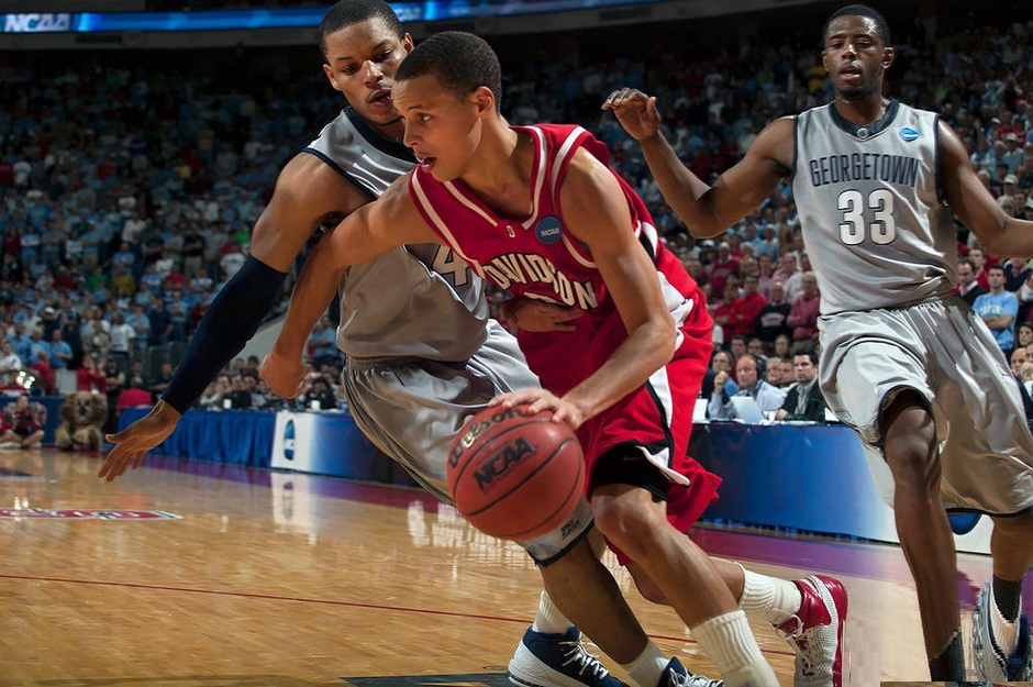 nba尤因生涯十佳球,尤因nba历史得分