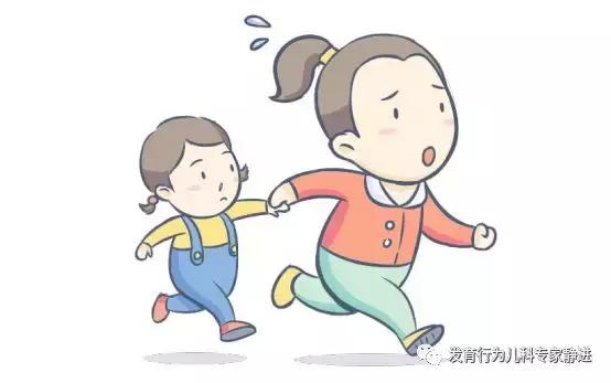 静进医生：孩子为何总是“蹭腿”——谈“幼儿摩擦癖”
