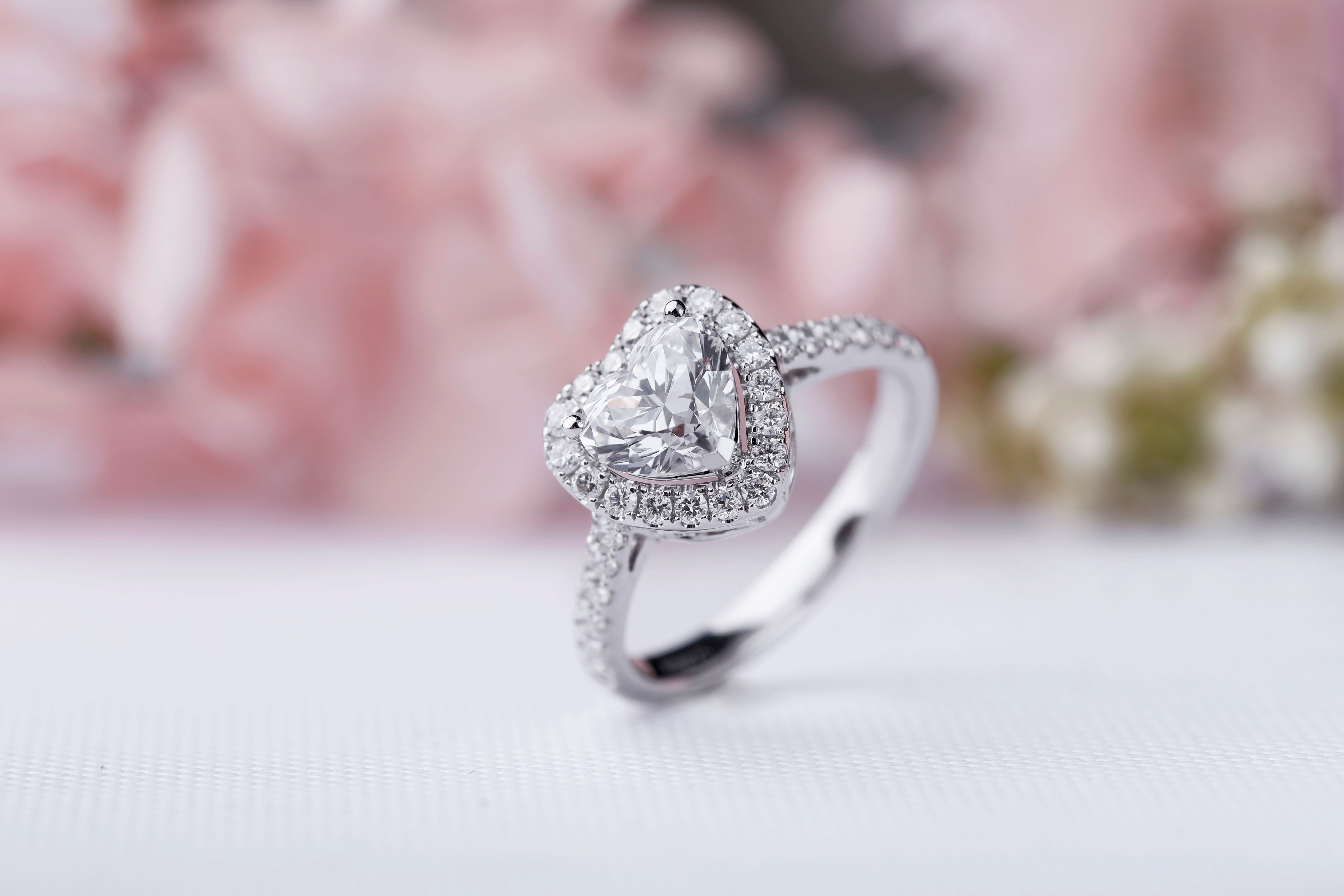 一般戒指有pt950代表什么,pt950是什么金什么价格