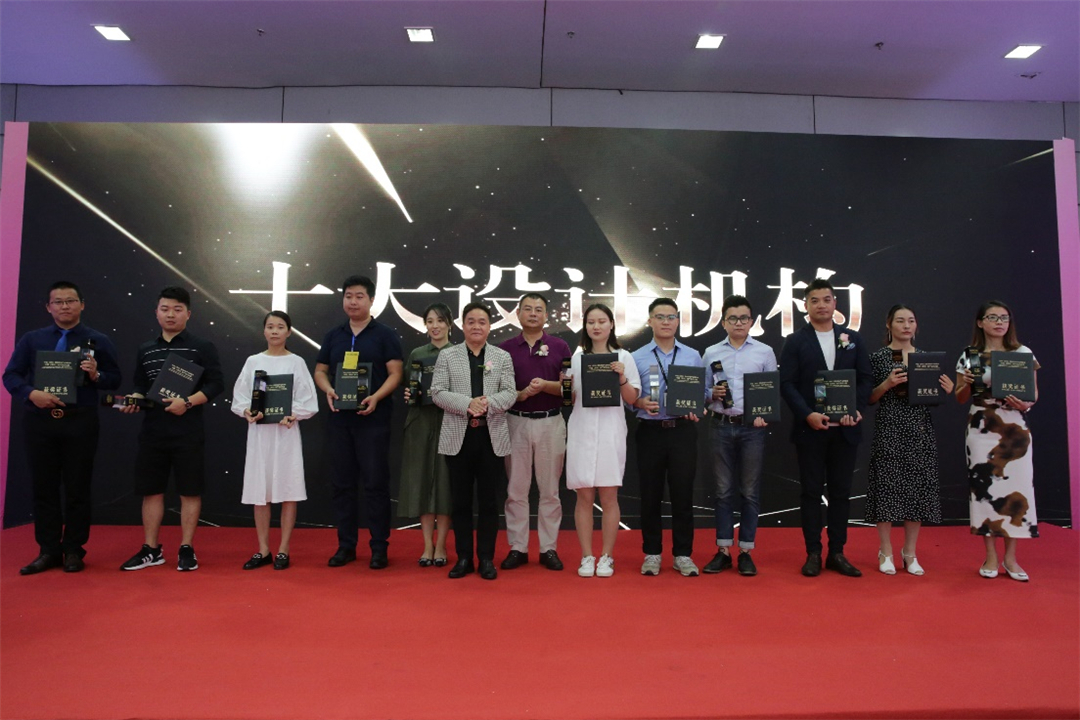 娴╁ぉ瑁呴グ鍏ㄦ,娴╁ぉ瑁呴グ閭辨枌