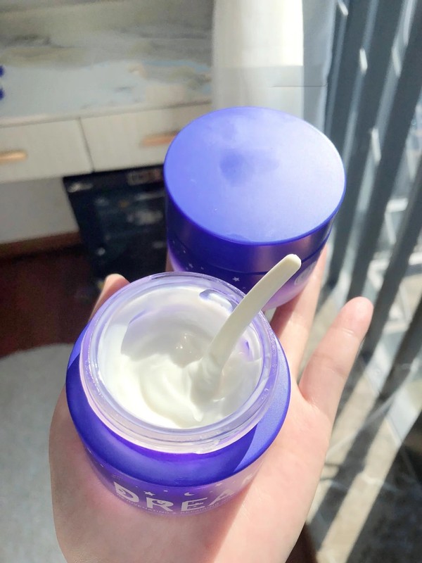 全网公认最好用的面霜欧莱雅,欧莱雅复颜抗皱紧致面霜适合年龄