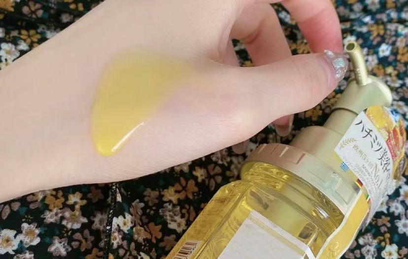 多姿多彩香水丝滑护发精油,迪奥香水护发精油持久留香