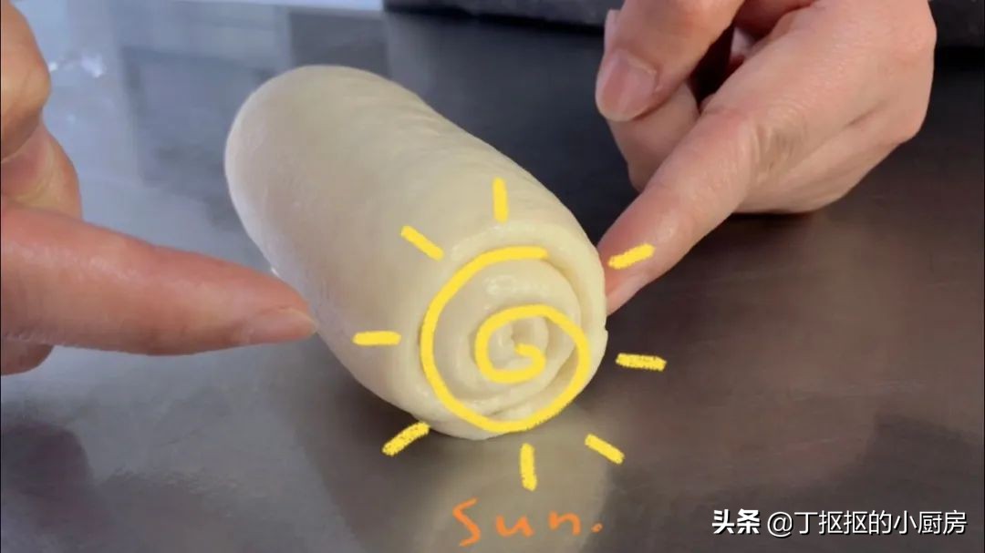 怎么用揉面机做吐司,不用揉面机怎么揉吐司拉丝