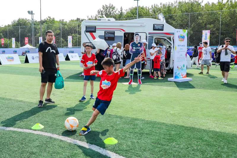上港火爆看台,2023上港浦东足球场赛季首秀
